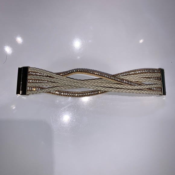 Stylish leather bracelet - Picture 4 of 6